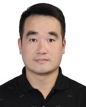 年轻的男人AI 生成的内容可能不正确。